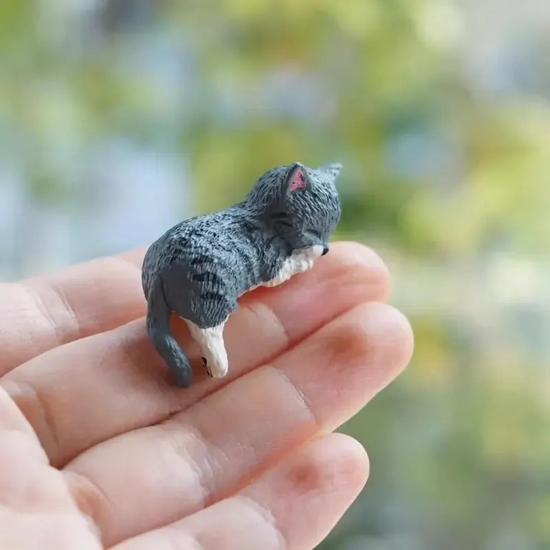 Hand-Painted Mini Cat Figurines – Set of 5